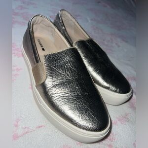 BIRDIES Gold Leather Slipon Sneaker Size5